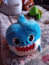 Pinkfong Baby Shark Blue