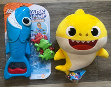 Baby Shark Chomp Pool Bath