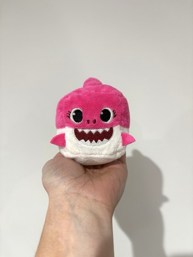 Official pinkfong mummy - official, shark